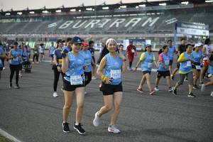 BIB: 505, 5133, 5259
                            <button type="button" onclick="openModal(10465456)" class="btn btn-primary btn-sm float-right btn-popup" data-toggle="modal" data-target=".modal-high-quality">
                        <i class="fas fa-shopping-cart"></i> Add to Cart
                    </button>
                                            <button type="button" onclick="isThisMe(10465456, true)" class="btn btn-success btn-sm float-right btn-popup btn-isme hidden" data-toggle="tooltip" data-placement="bottom" title="นี่คือรูปของคุณใช่ไหม คลิกที่นี่เพื่อเอาเข้าอัลบั้ม">
                        <i class="fas fa-plus"></i> Add to album
                    </button>
                    <button type="button" onclick="isThisMe(10465456, false)" class="btn btn-warning btn-sm float-right btn-popup btn-isnotme hidden">
                        <i class="fas fa-ban"></i> Remove from album
                    </button>